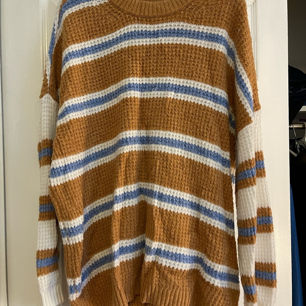 American eagle sweater size L brownish orange color with blue and white stripe